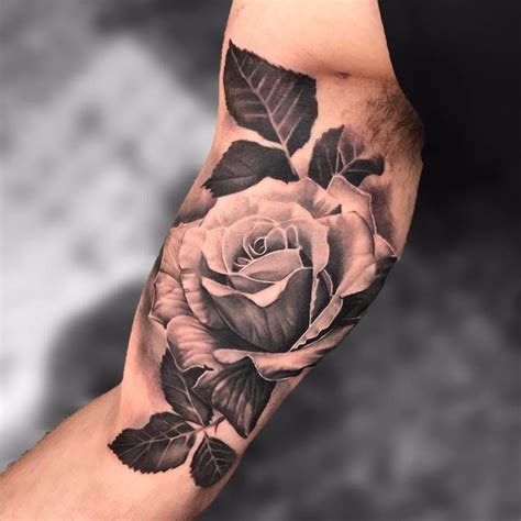 tatuajes en el biceps para hombres|Tatuajes en el biceps hombre